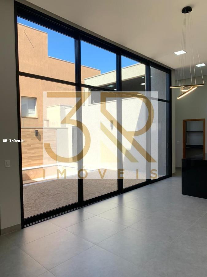 Casa de Condomínio à venda com 3 quartos, 300m² - Foto 11