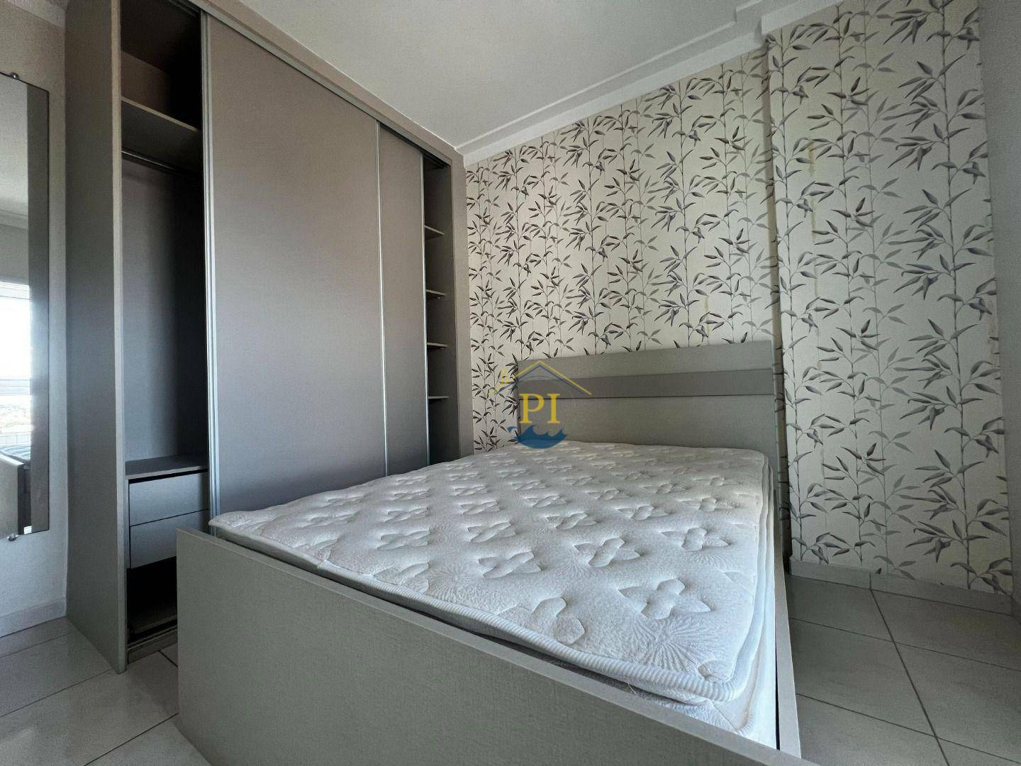 Apartamento à venda com 2 quartos, 72m² - Foto 31