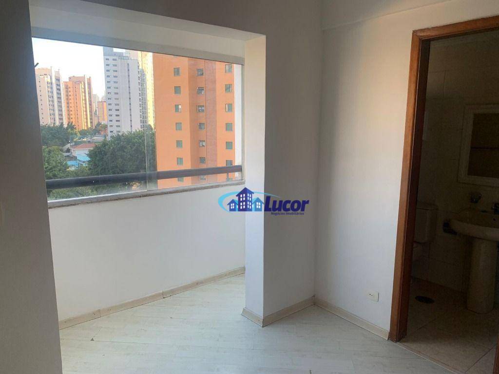 Apartamento para alugar com 3 quartos, 70m² - Foto 1