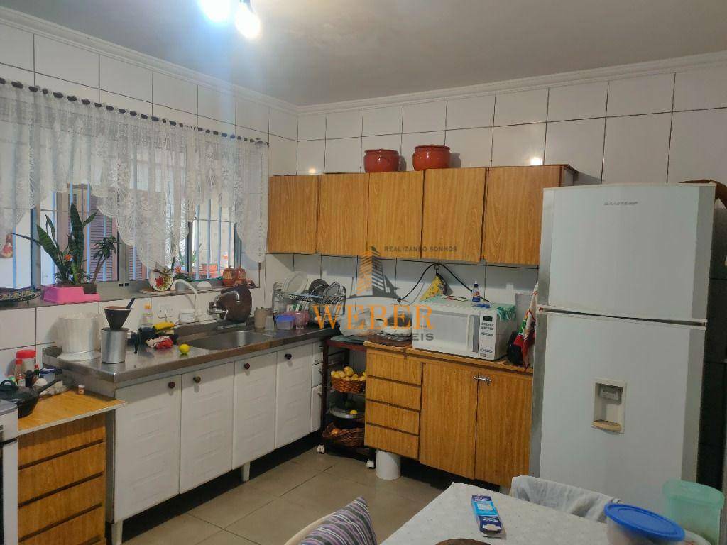 Sobrado à venda com 3 quartos, 215m² - Foto 12