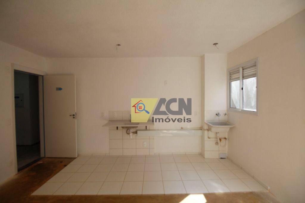 Apartamento à venda com 2 quartos, 42m² - Foto 12