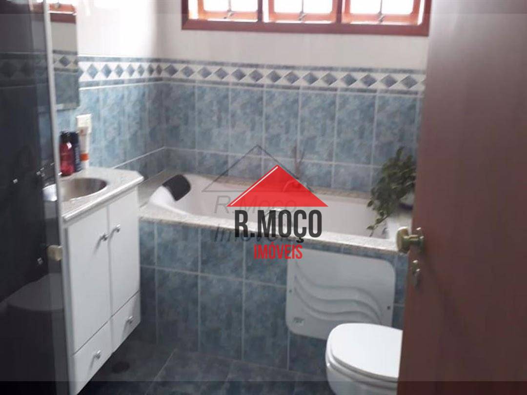 Sobrado à venda com 3 quartos, 320m² - Foto 12