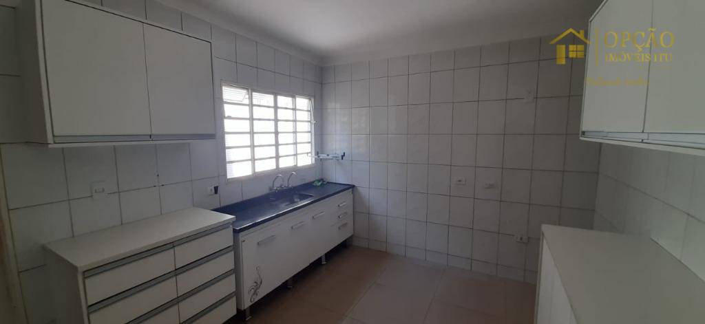 Casa à venda com 3 quartos, 160m² - Foto 7