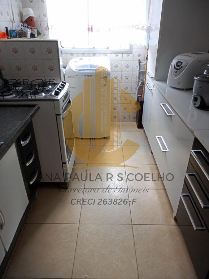 Apartamento à venda com 2 quartos, 48m² - Foto 3