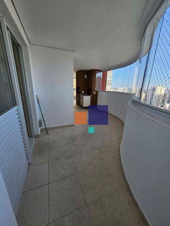 Apartamento para alugar com 4 quartos, 182m² - Foto 17