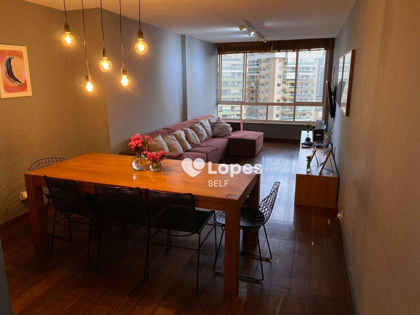 Apartamento à venda com 3 quartos, 97m² - Foto 1