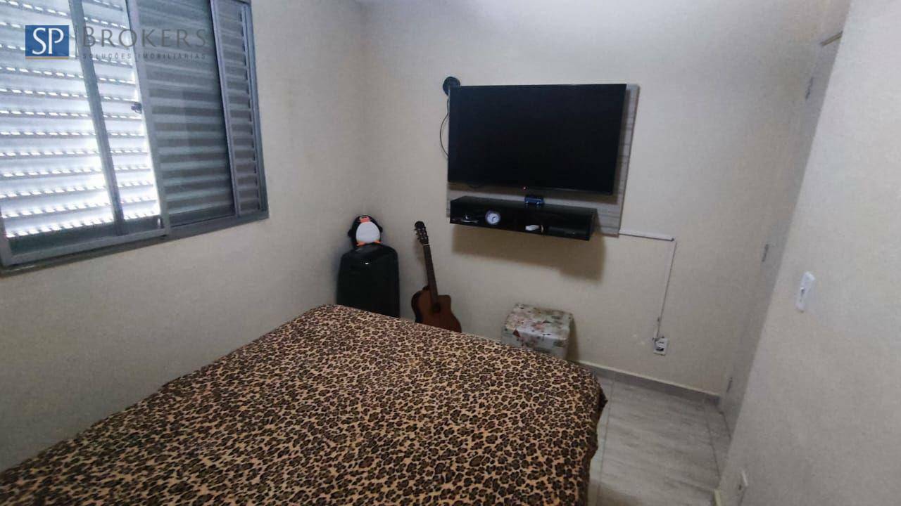 Apartamento à venda com 2 quartos, 45m² - Foto 12