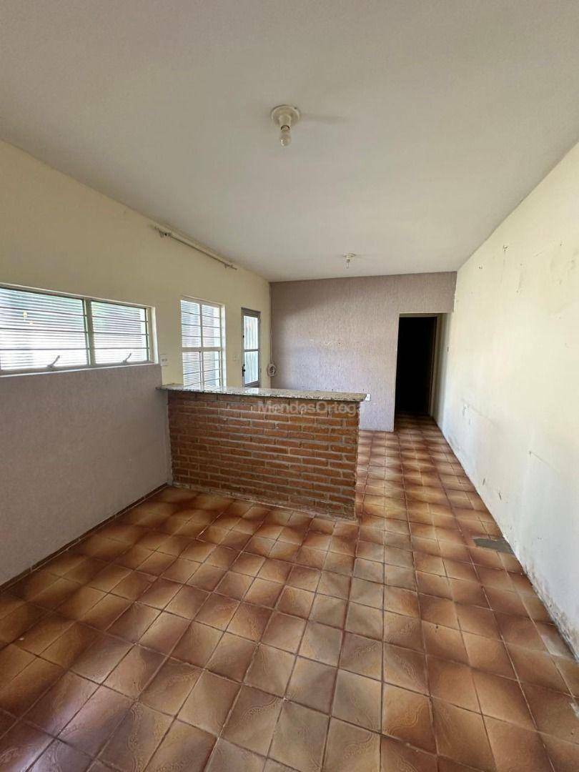 Casa à venda com 2 quartos, 133m² - Foto 10