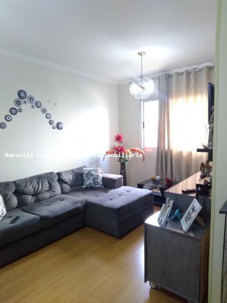 Apartamento à venda com 2 quartos, 60m² - Foto 5