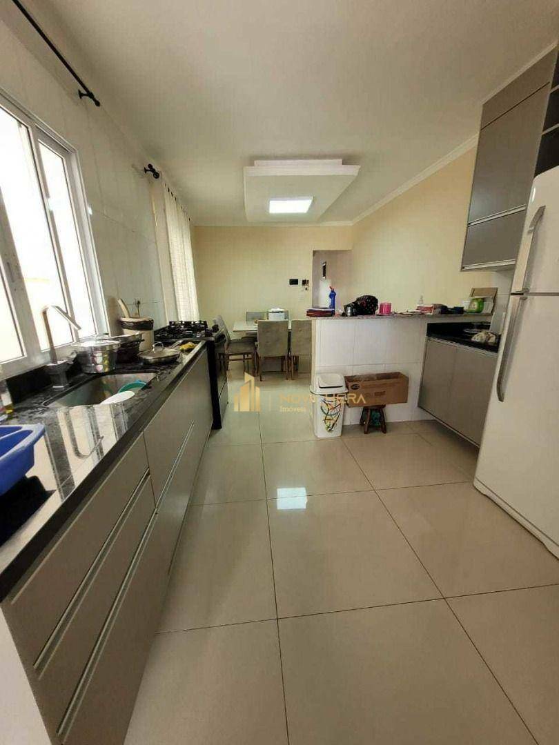 Sobrado à venda com 3 quartos, 257m² - Foto 12