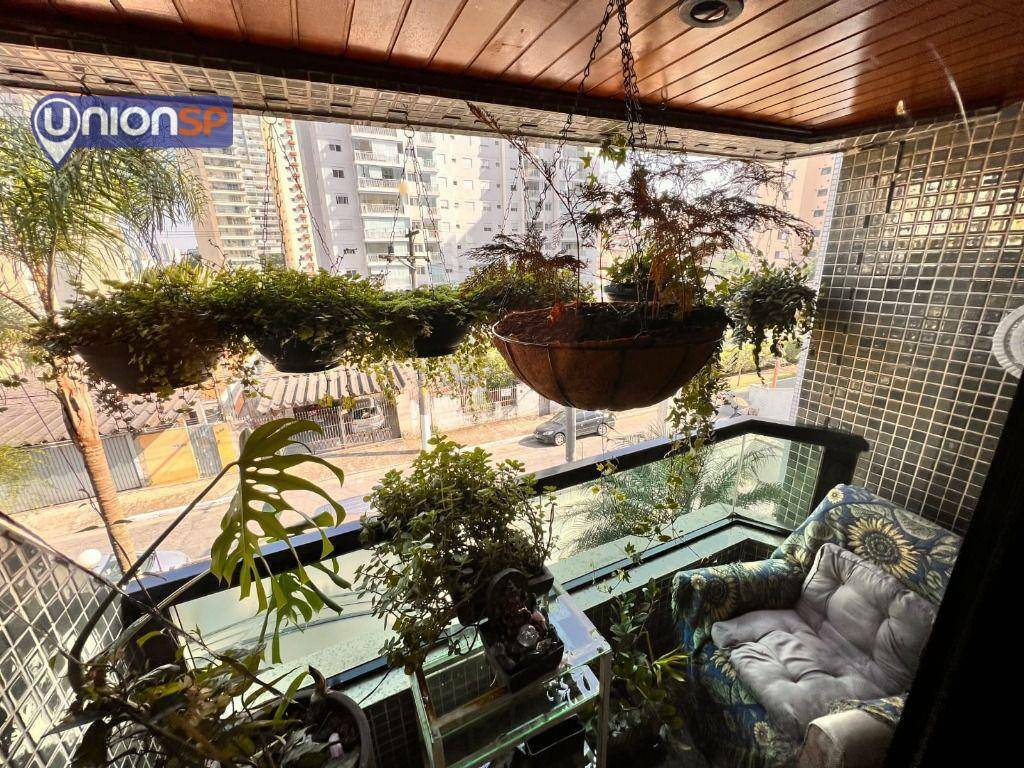 Apartamento à venda com 3 quartos, 134m² - Foto 8