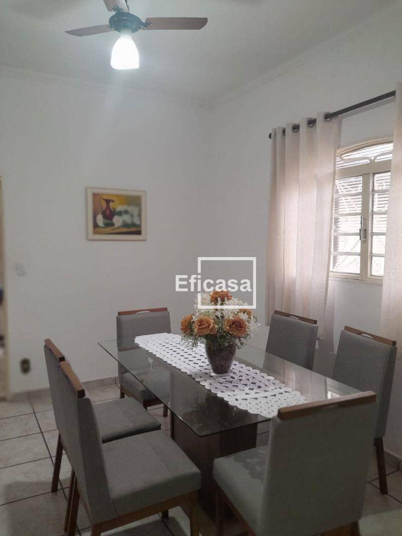 Casa à venda com 2 quartos, 151m² - Foto 22