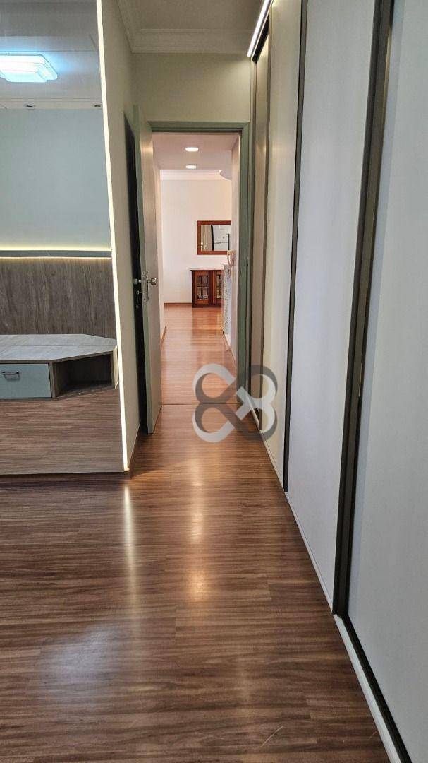 Apartamento para alugar com 3 quartos, 98m² - Foto 8