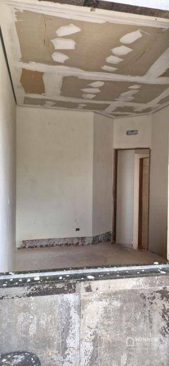 Casa à venda com 3 quartos, 105m² - Foto 12