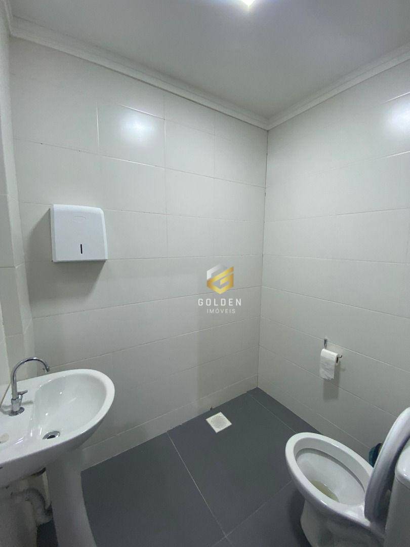 Depósito-Galpão-Armazém para alugar, 300m² - Foto 7