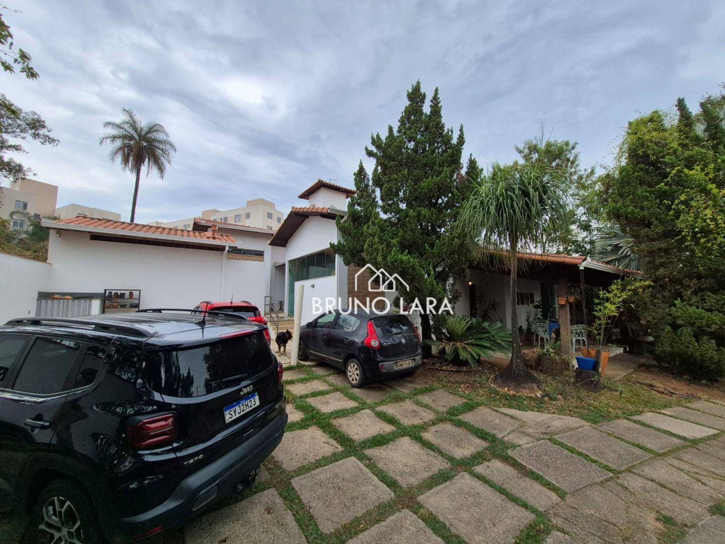 Casa, 3 quartos, 230 m² - Foto 1