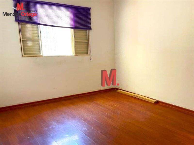 Casa para alugar com 4 quartos, 190m² - Foto 11