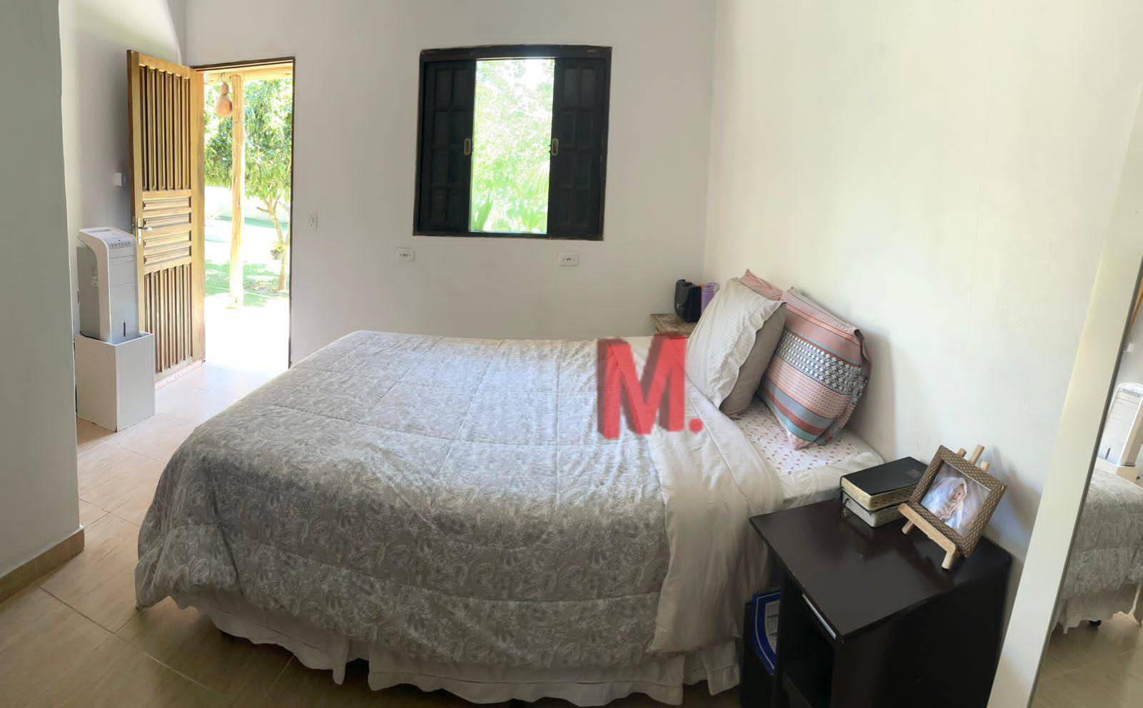 Chácara à venda com 5 quartos, 226m² - Foto 29