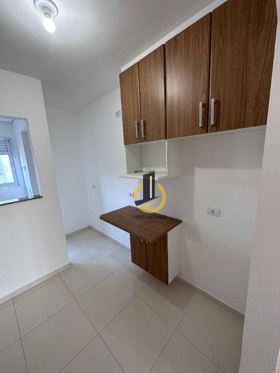 Apartamento à venda com 2 quartos, 75m² - Foto 7