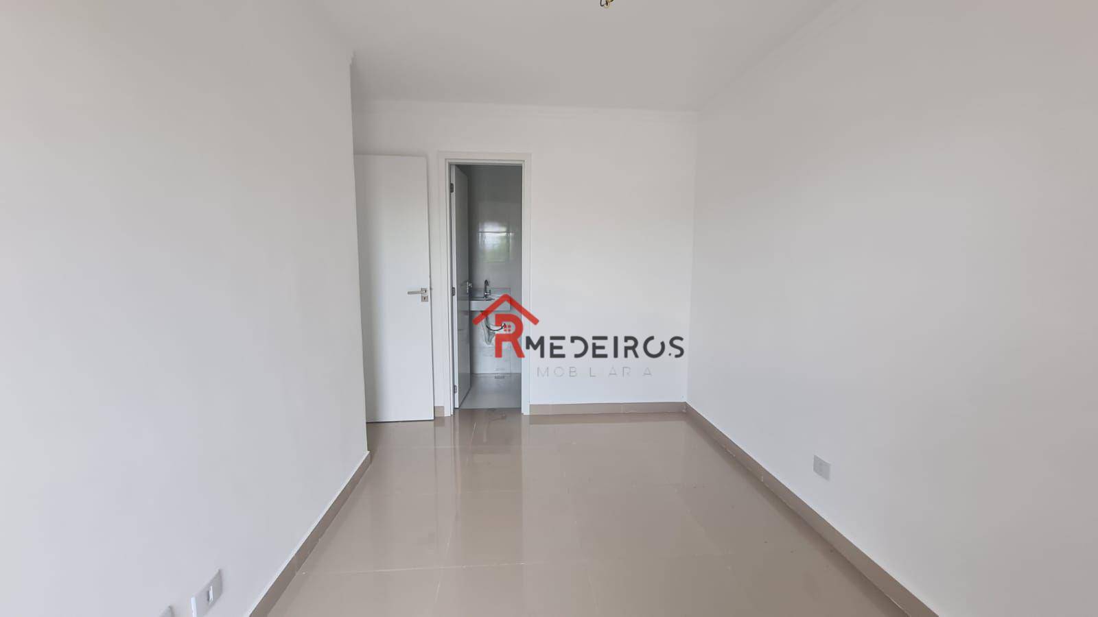 Apartamento à venda com 2 quartos, 77m² - Foto 8