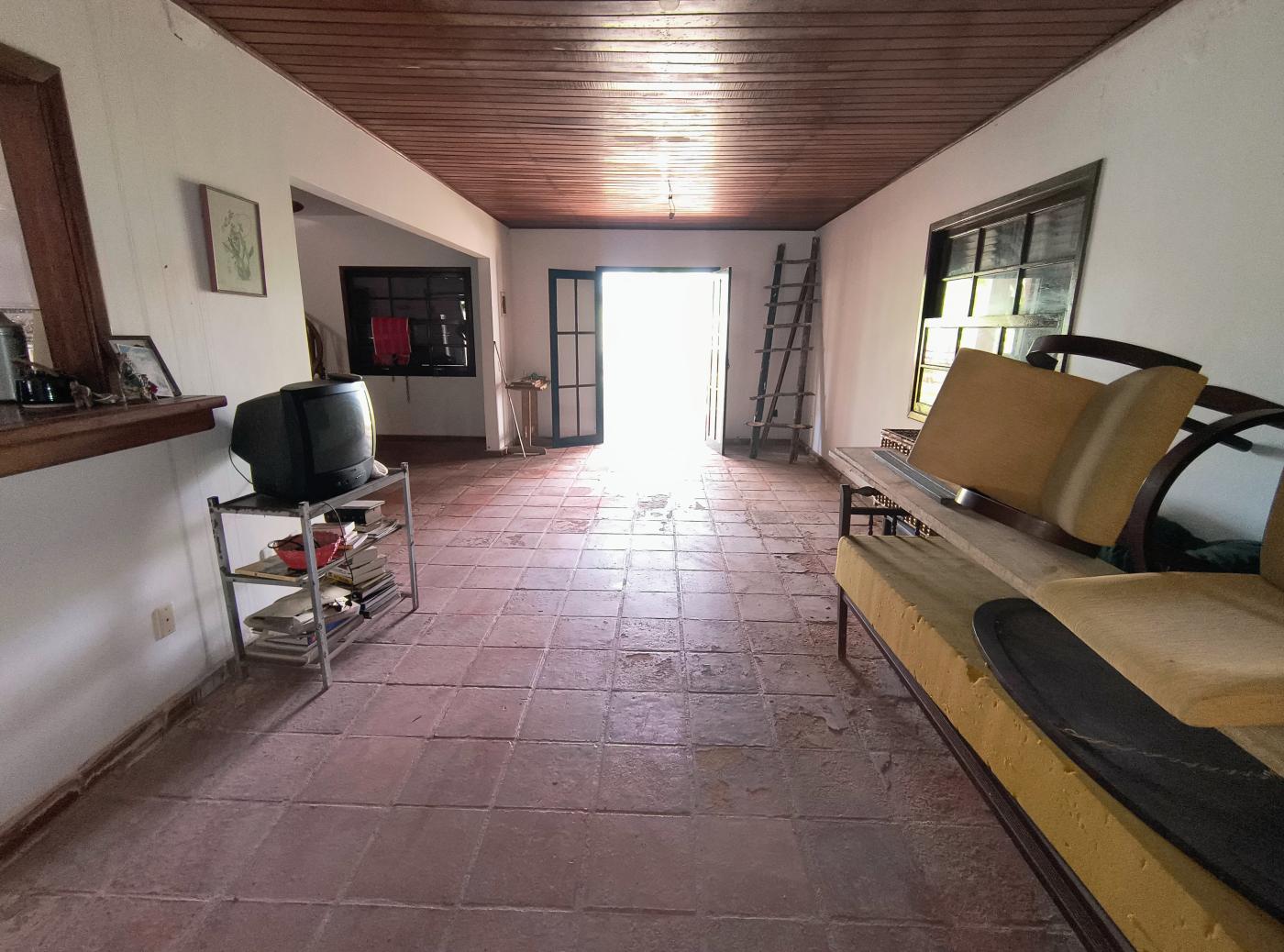 Casa à venda com 3 quartos, 720m² - Foto 6