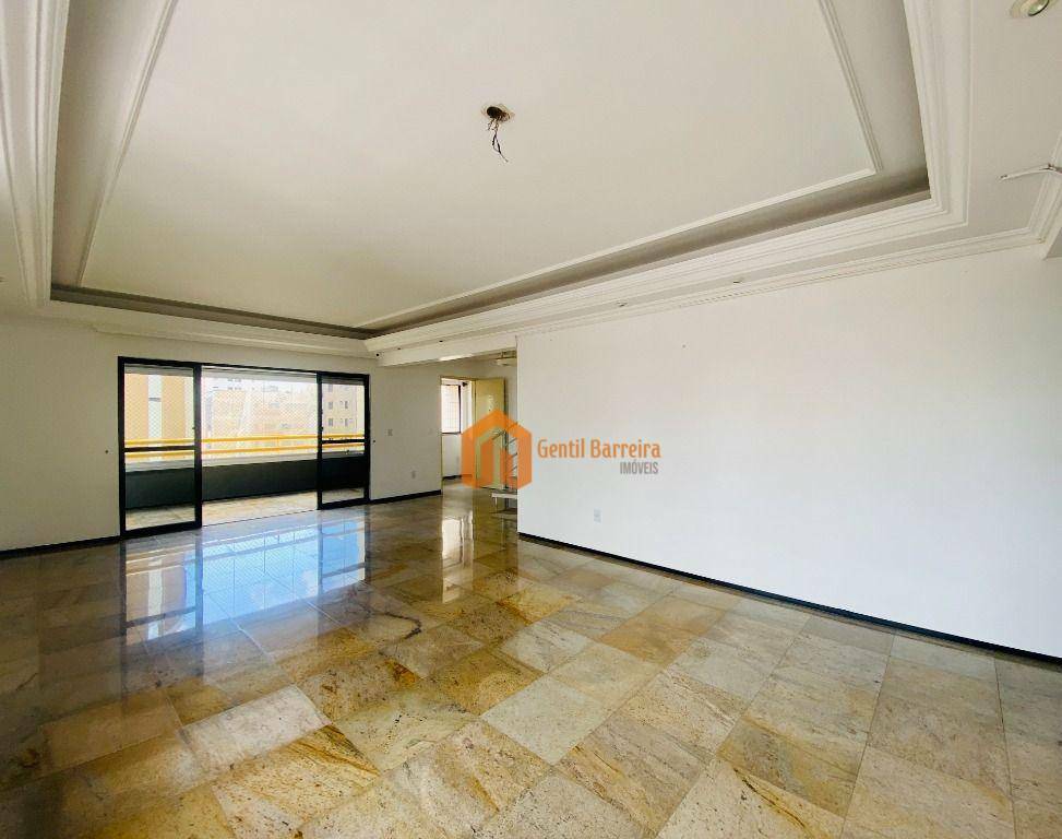 Apartamento à venda com 3 quartos, 165m² - Foto 4