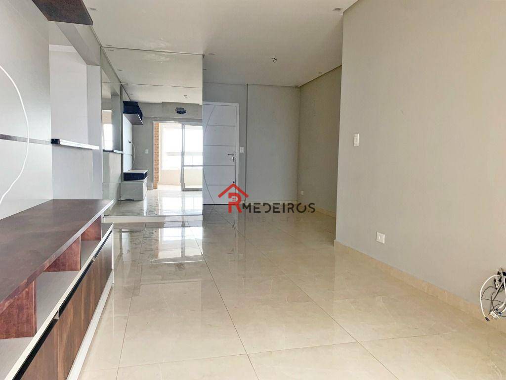 Apartamento à venda com 3 quartos, 126m² - Foto 3