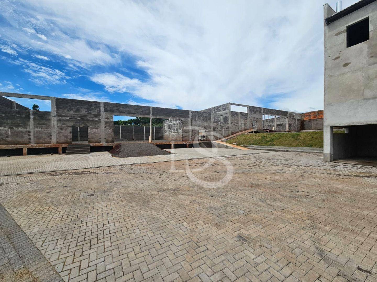 Depósito-Galpão, 1000 m² - Foto 1