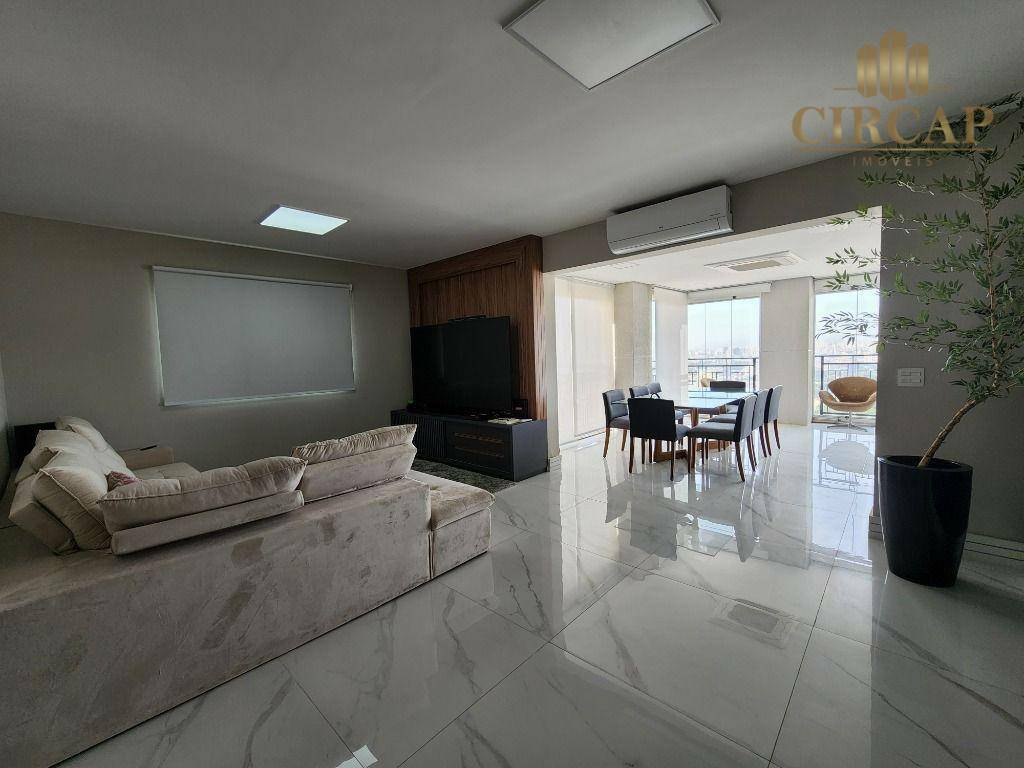 Apartamento à venda com 3 quartos, 143m² - Foto 7