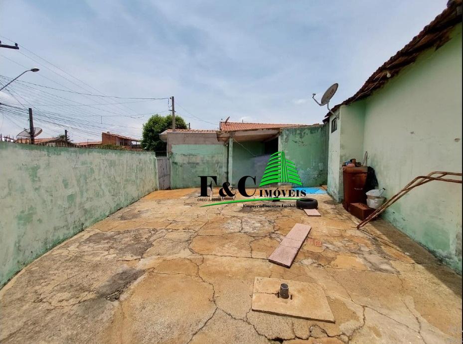 Casa à venda com 3 quartos, 250m² - Foto 10