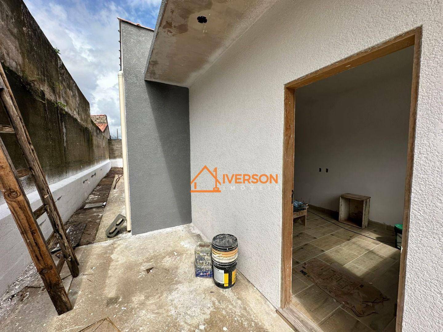 Casa à venda com 2 quartos, 69m² - Foto 11