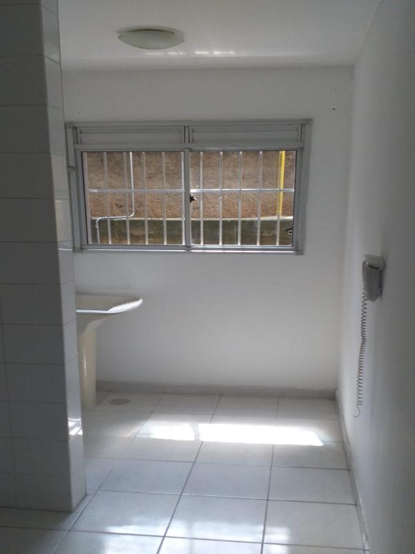 Apartamento à venda com 2 quartos, 44m² - Foto 14