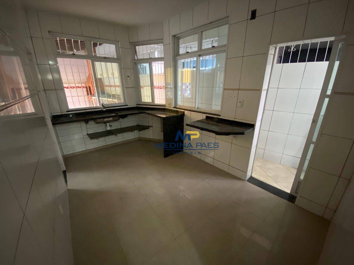 Casa à venda com 3 quartos, 153M2 - Foto 3