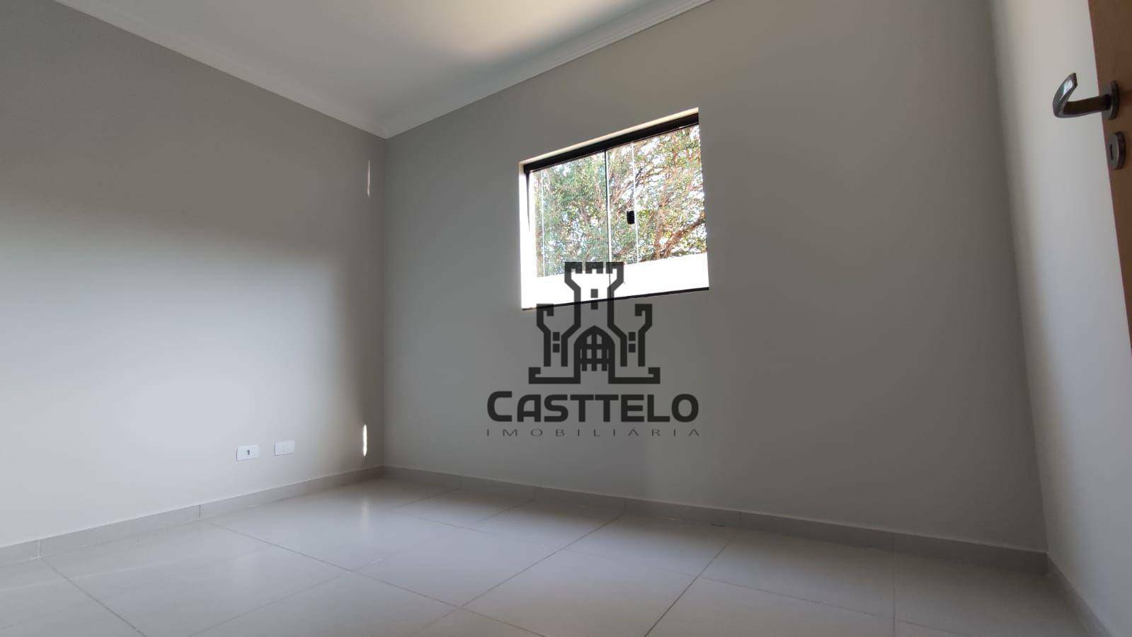 Casa à venda com 3 quartos, 62m² - Foto 7