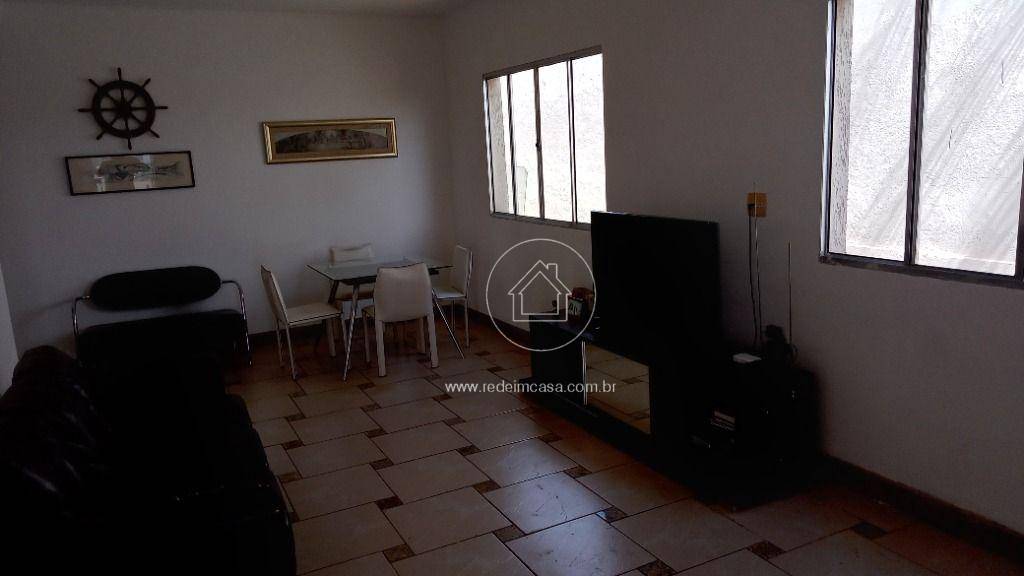 Casa à venda com 4 quartos, 340m² - Foto 13