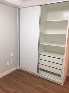 Apartamento à venda com 2 quartos, 76m² - Foto 3