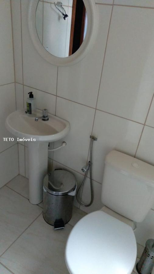 Casa à venda com 3 quartos, 200m² - Foto 40