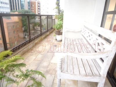 Apartamento para alugar com 3 quartos, 288m² - Foto 13