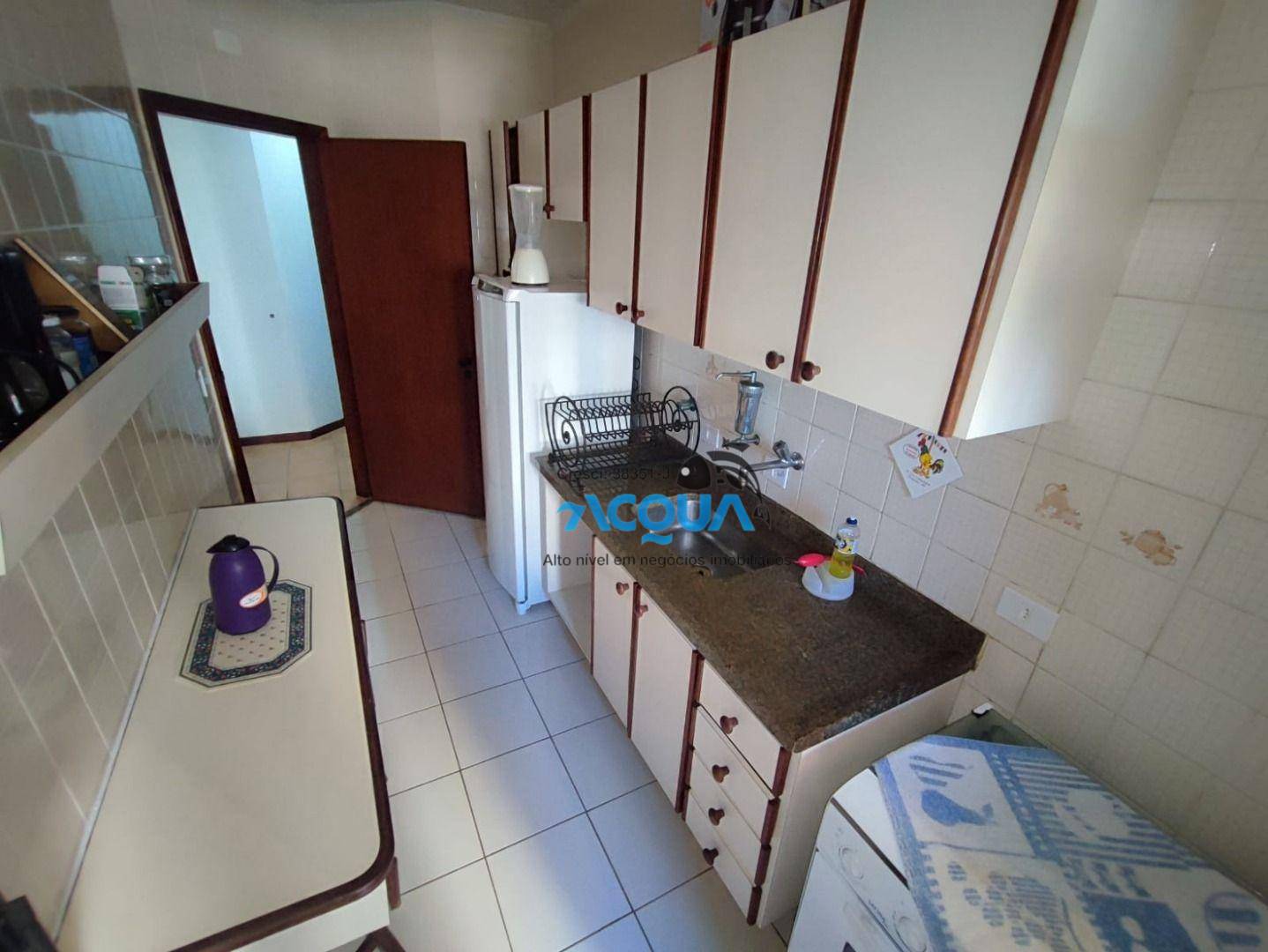 Apartamento à venda com 2 quartos, 77m² - Foto 6