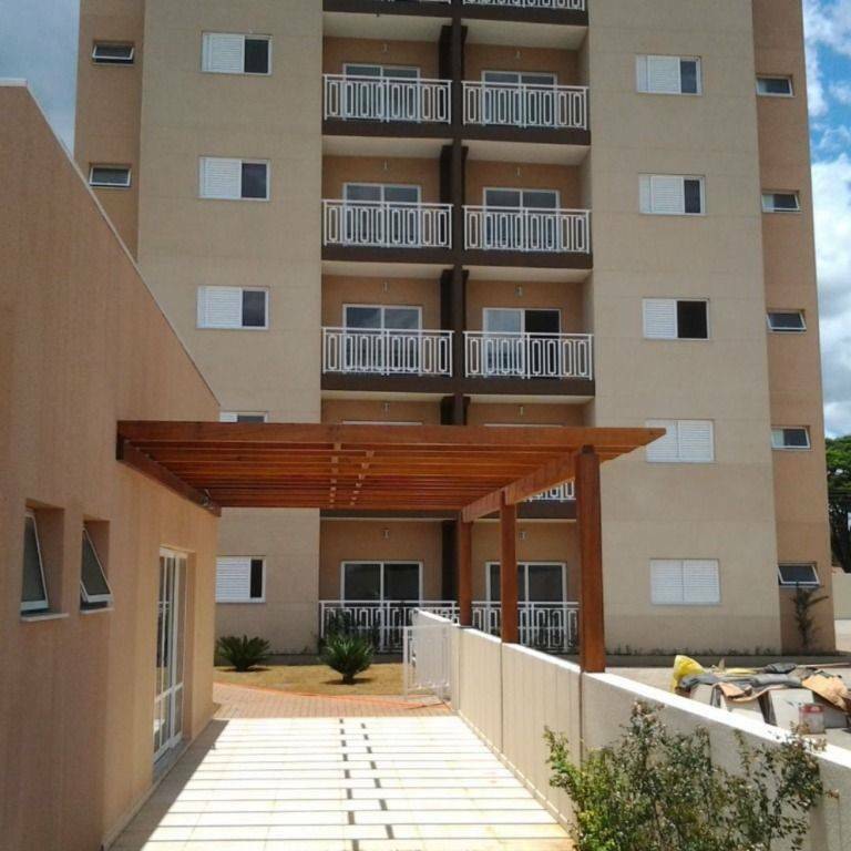 Apartamento à venda com 2 quartos, 62m² - Foto 2