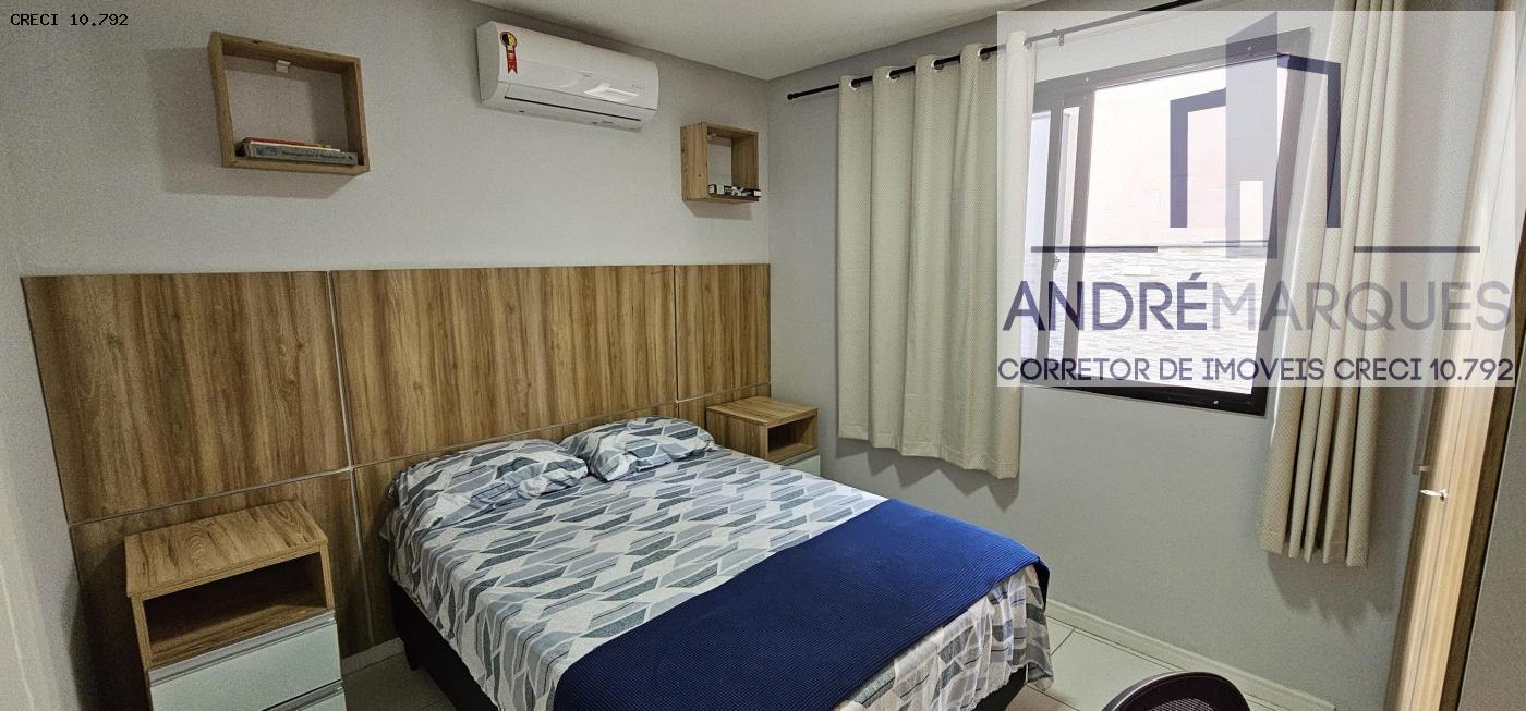 Casa de Condomínio à venda com 4 quartos, 340m² - Foto 14