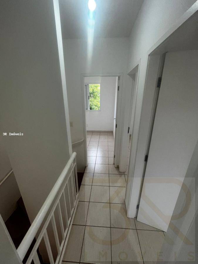 Casa de Condomínio à venda com 3 quartos, 247m² - Foto 23