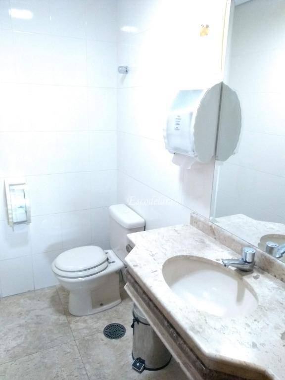 Apartamento à venda com 3 quartos, 142m² - Foto 24