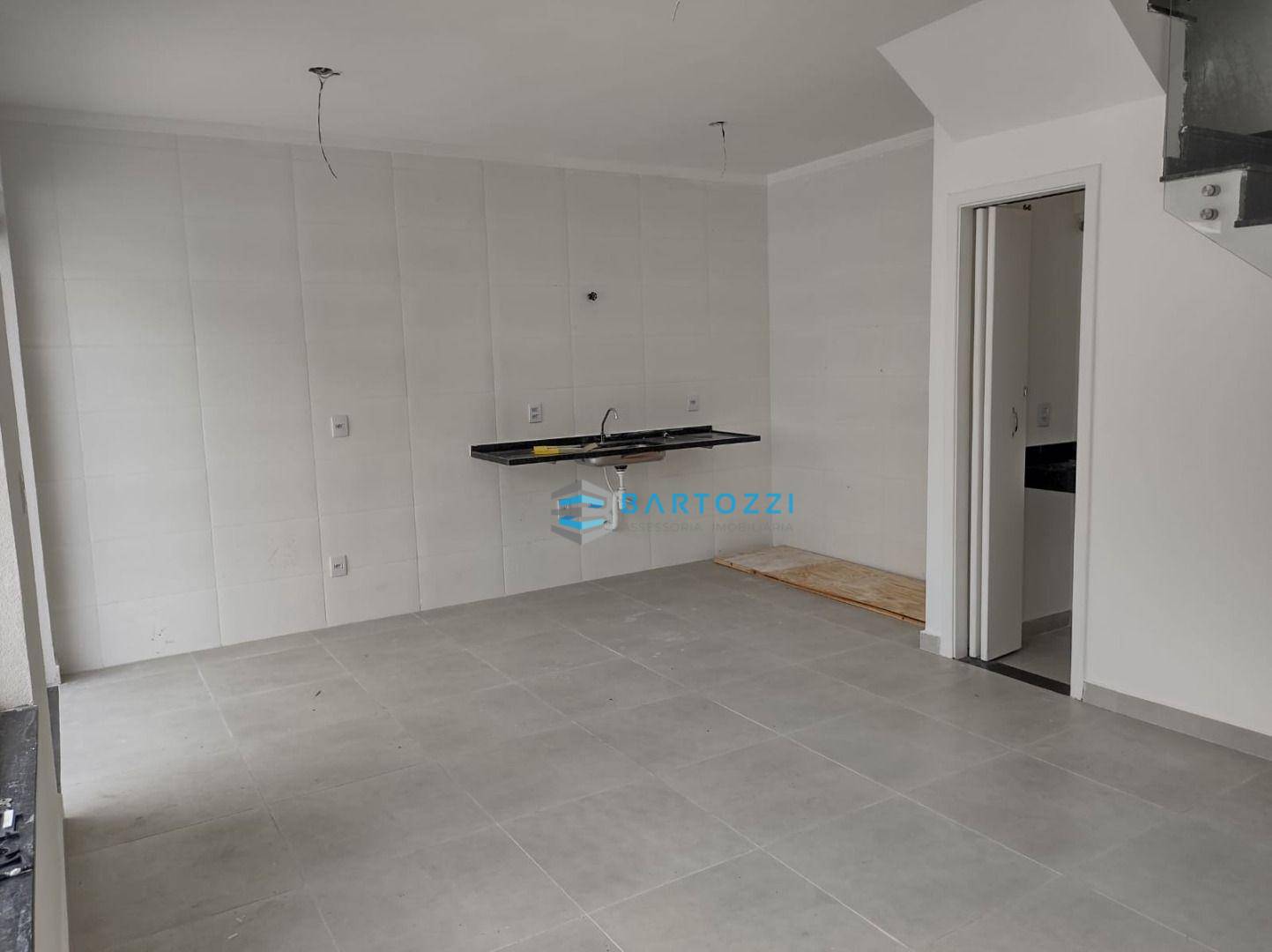 Sobrado à venda com 2 quartos, 70m² - Foto 6