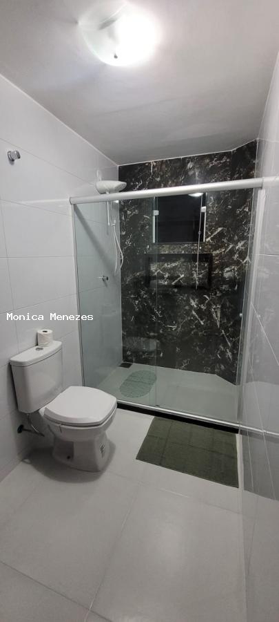 Casa à venda com 5 quartos, 200m² - Foto 11