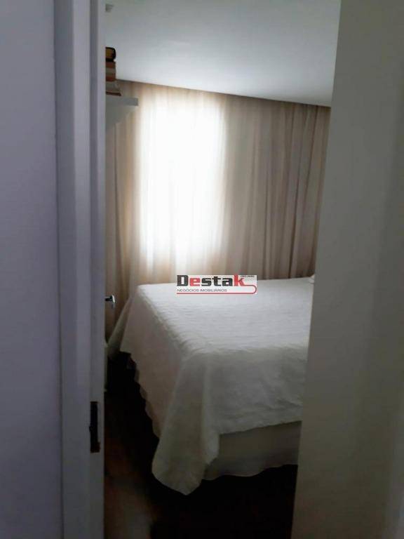 Apartamento à venda com 2 quartos, 44m² - Foto 14