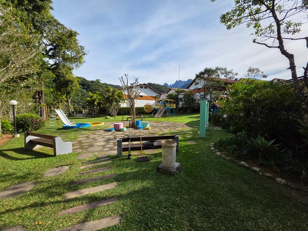 Casa de Condomínio para alugar com 4 quartos, 330m² - Foto 46