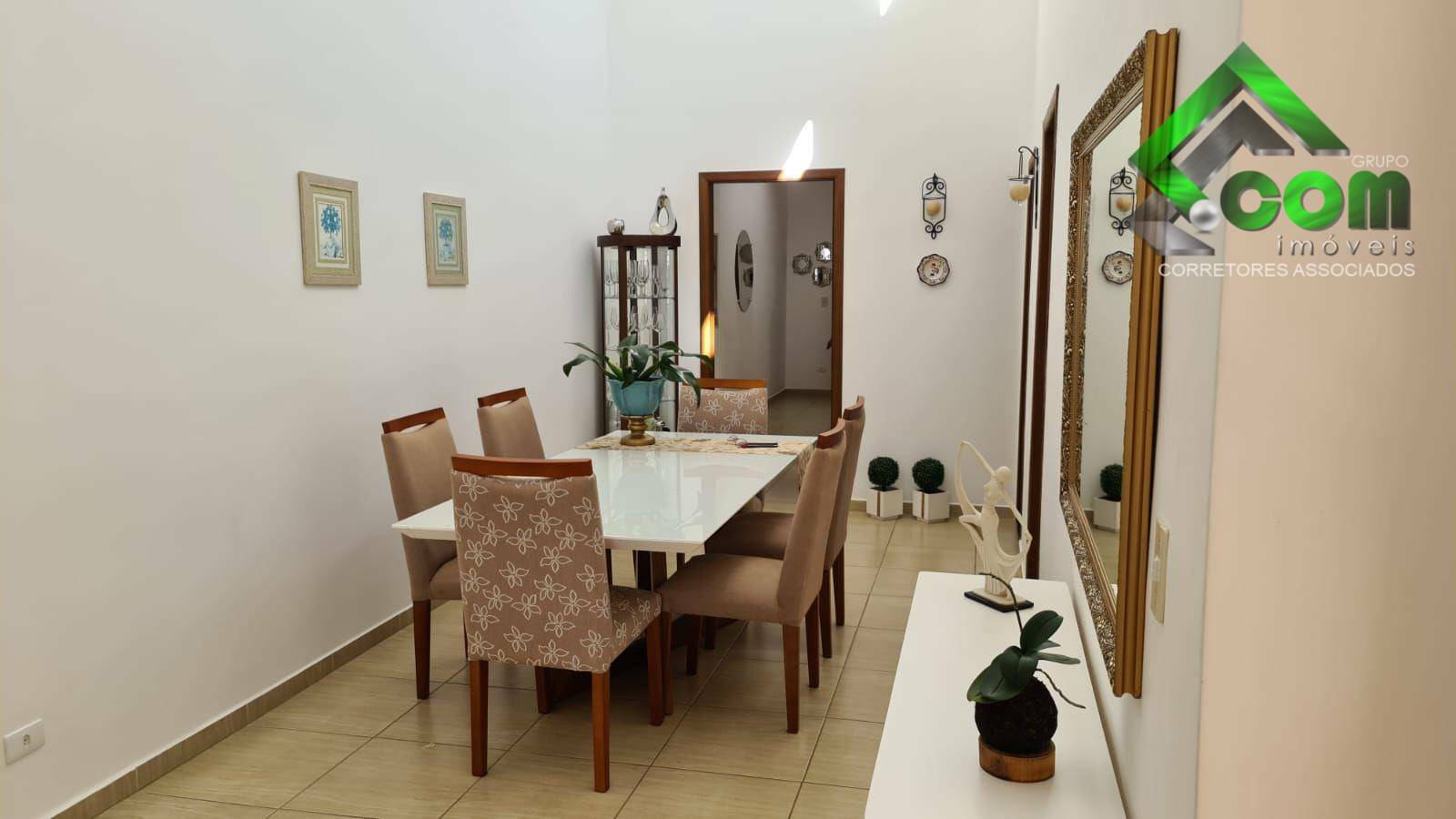 Casa à venda com 3 quartos, 168m² - Foto 5