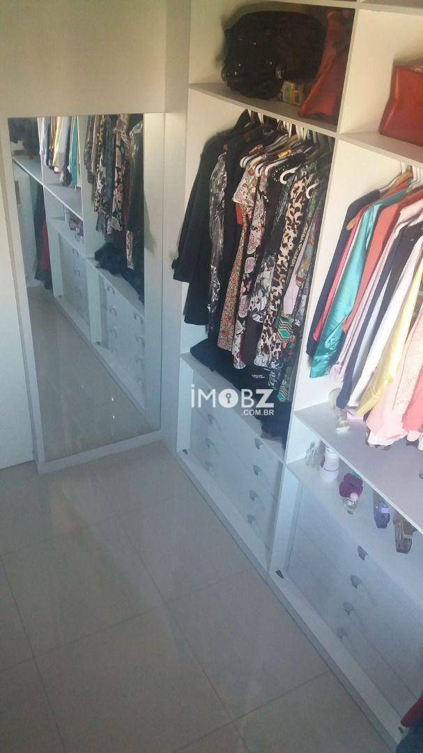 Apartamento à venda com 3 quartos, 74m² - Foto 18