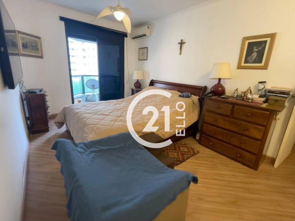 Apartamento à venda com 3 quartos, 192m² - Foto 28